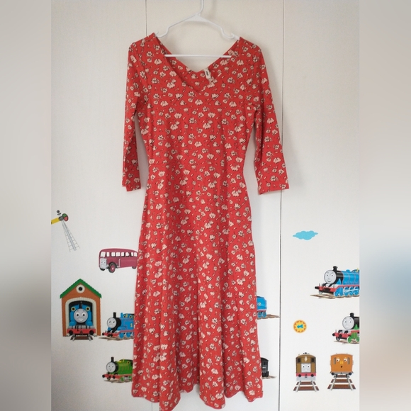 Pact organic cotton fit and flare red floral dress - Picture 2 of 6